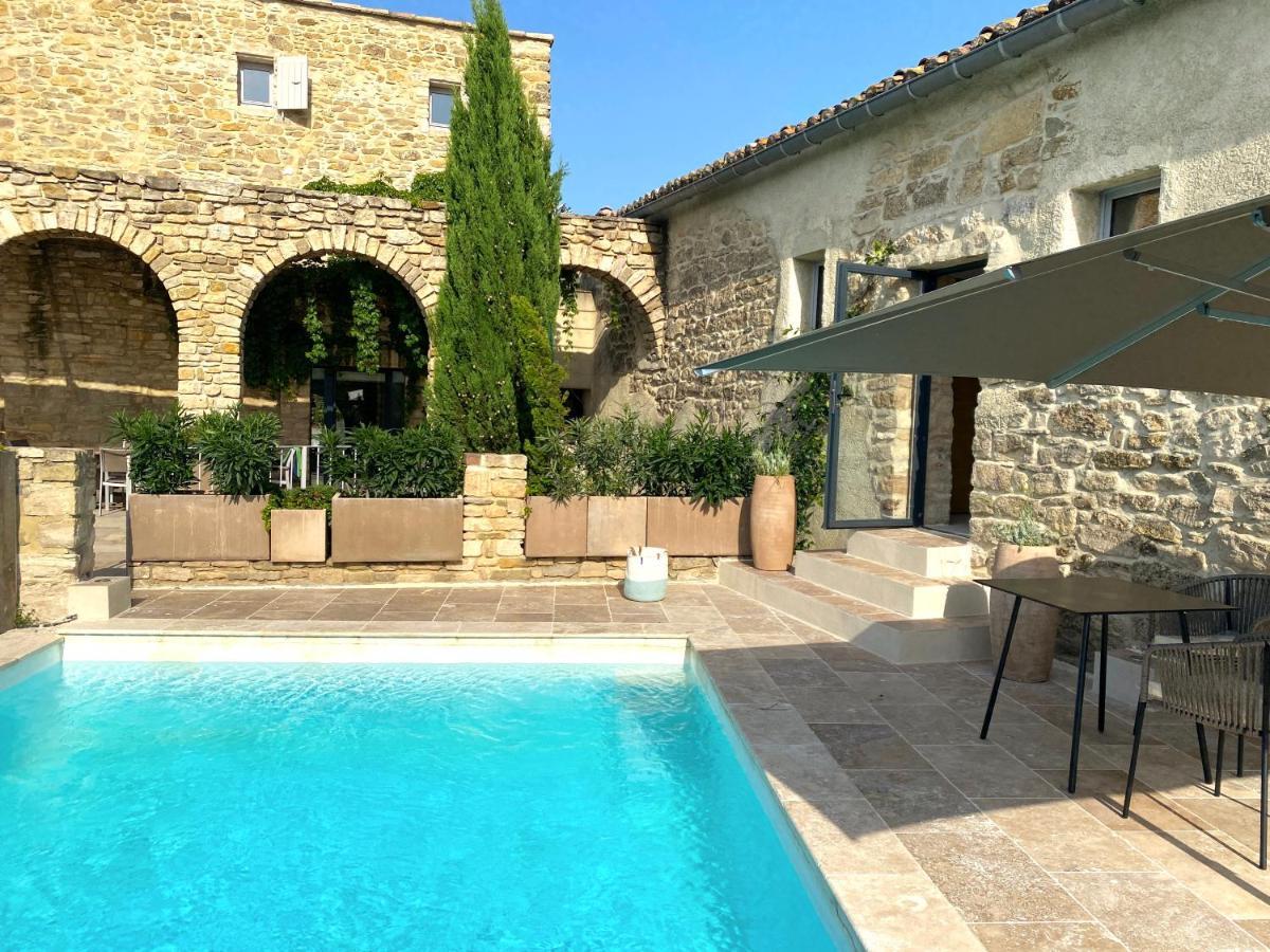 La Maison Des Vendangeurs - Table D'Hotes Le Soir Du Jeudi Au Dimanche- Jacuzzi - Balneo Spa - Acces Piscine Pour Toutes Les Chambres Sauf Studio Coquet- Piscine De Mai A Mi-Octobre Martignargues Екстер'єр фото
