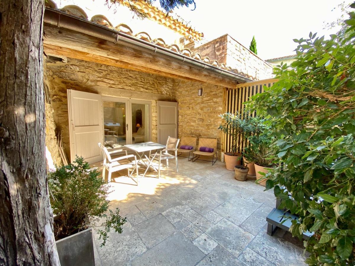 La Maison Des Vendangeurs - Table D'Hotes Le Soir Du Jeudi Au Dimanche- Jacuzzi - Balneo Spa - Acces Piscine Pour Toutes Les Chambres Sauf Studio Coquet- Piscine De Mai A Mi-Octobre Martignargues Екстер'єр фото